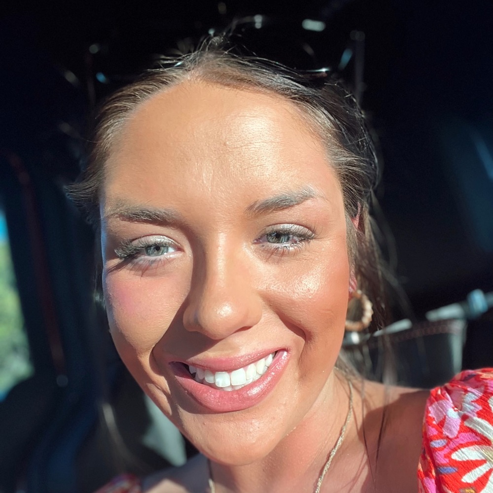 Meet your Posher, Kylee